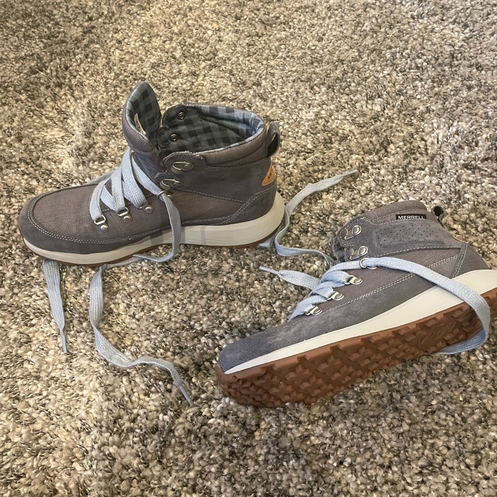 Merrell hiking boots sz 9